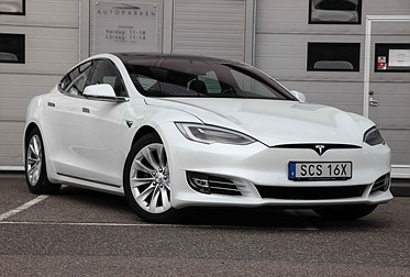 Tesla Model S Long Range