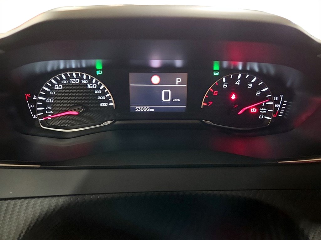 Bild på Active Pack 1.2 PT 100hk Aut - CARPLAY, FARTHÅLLARE