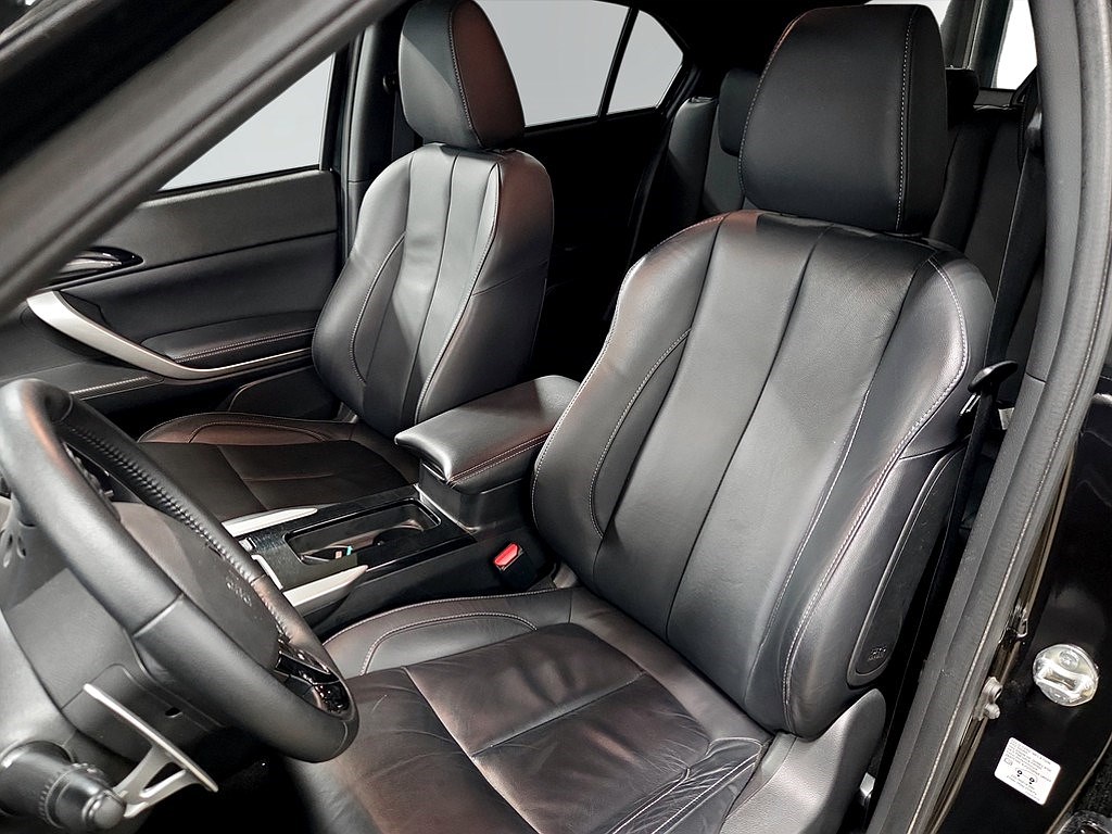 Bild på Business PHEV 188hk Aut AWD - B-KAMERA, CARPLAY