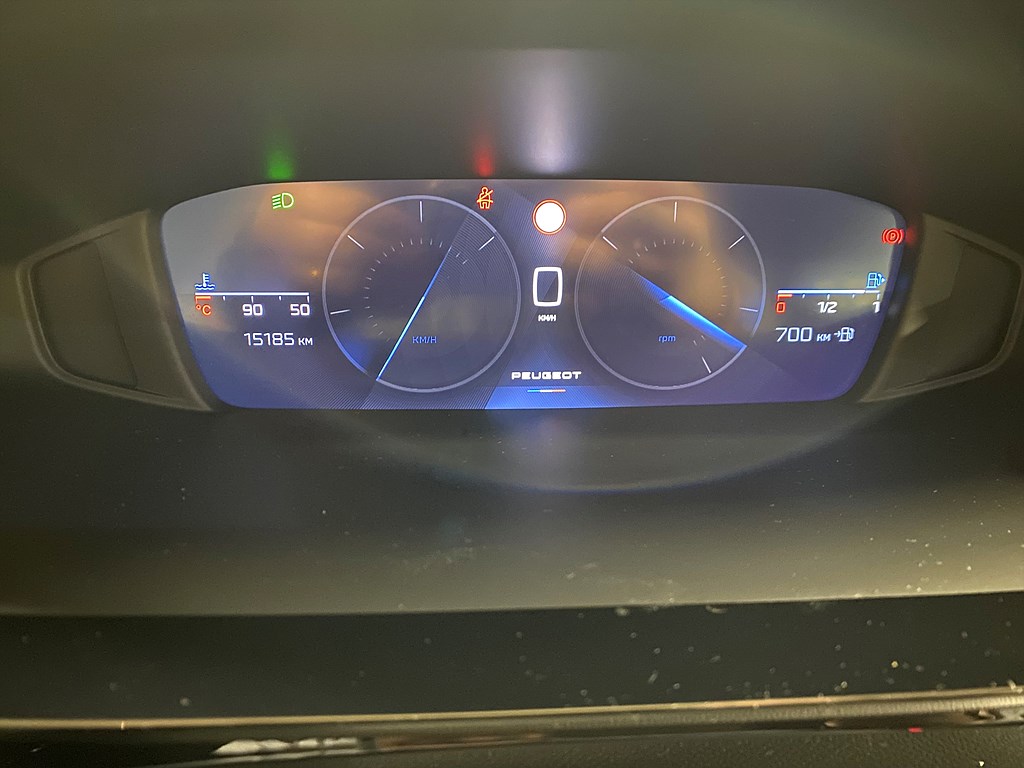 Bild på 5D Active Pack 1.2 PT 130hk - CARPLAY,FARTHÅLLARE