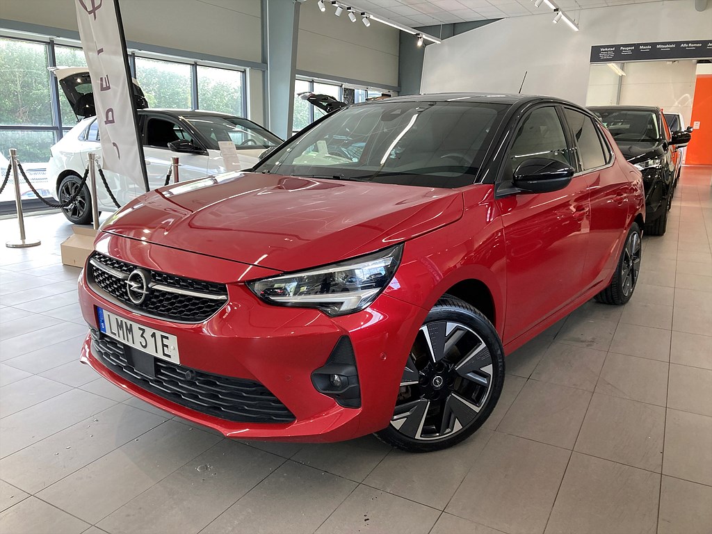 Bild på Ultimate 50kWh 136hk Aut - B-KAMERA,CARPLAY,NAV
