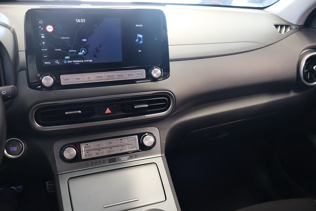 Bild på Essential 39.2kWh 136hk Aut - B-KAMERA, CARPLAY