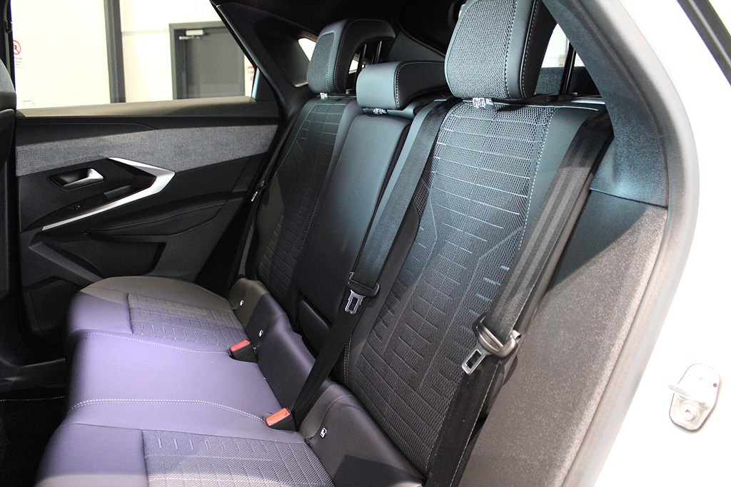 Bild på GT Hybrid 145hk Aut - B-KAMERA,CARPLAY,NAV