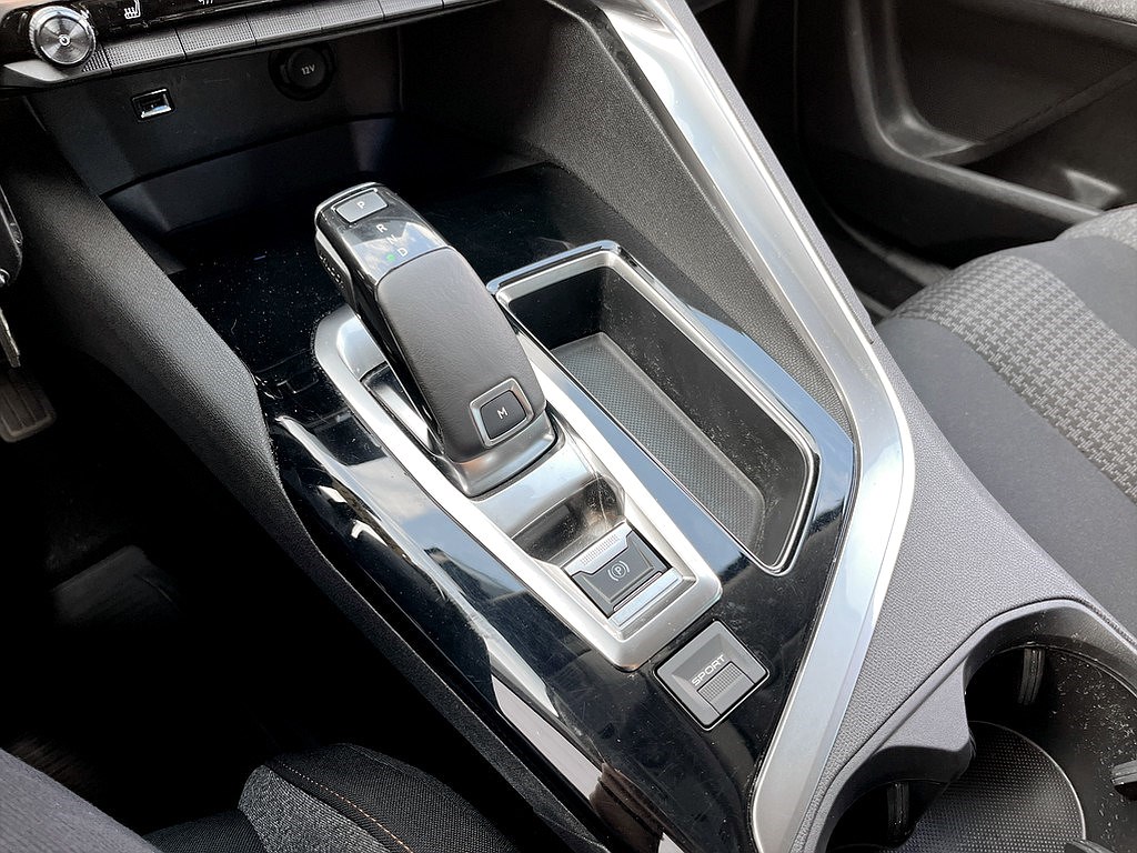 Bild på Active 1.2 PT 130hk Aut - CARPLAY, DRAG