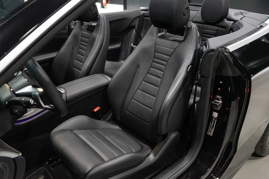 Mercedes-Benz E 200 Cabriolet AMG Premium plus 197hk