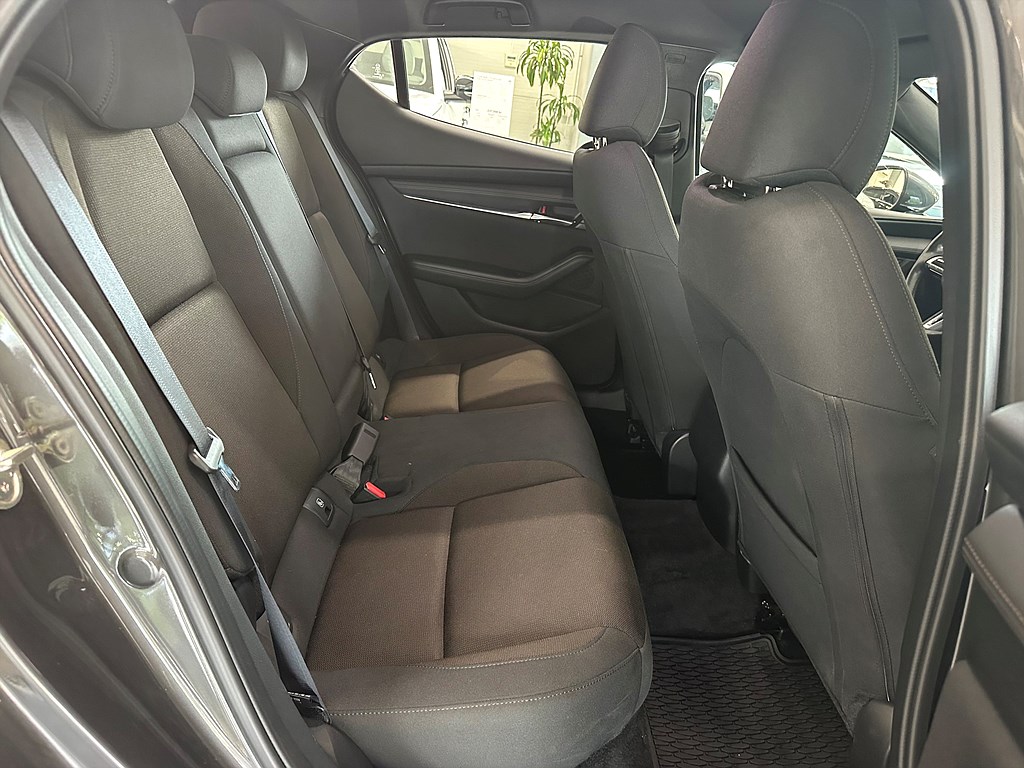 Bild på Hatchback 2.0 SKYACTIV-X M Hybrid 150hk Aut - B-KAMERA,CARPLAY