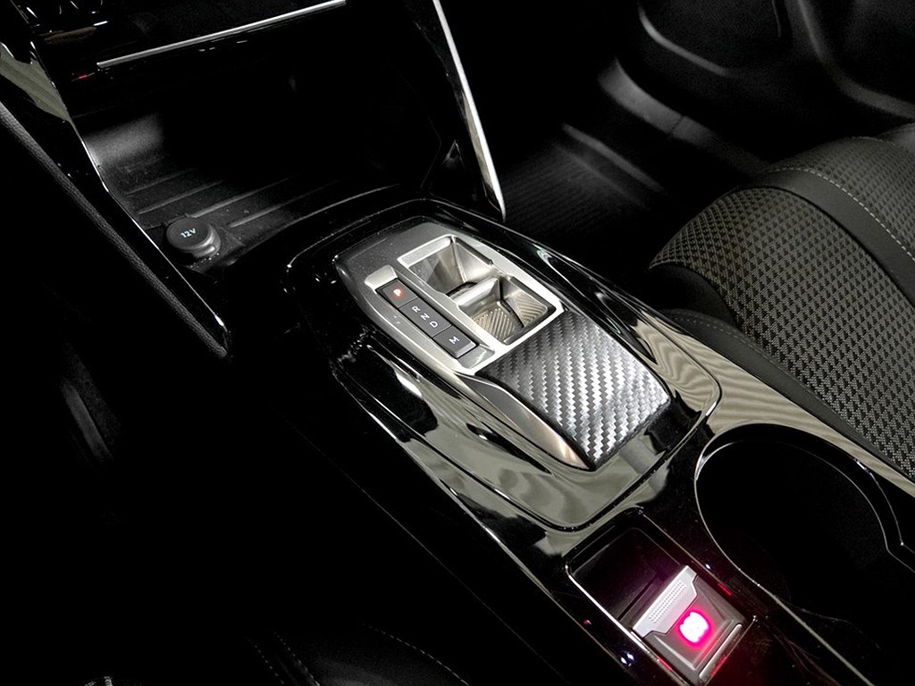 Bild på GT 1.2 PT 130hk Aut - B-KAMERA, CARPLAY