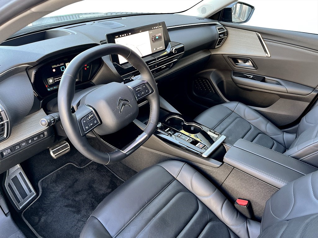 Bild på X Shine Hybrid 225hk Aut - B-KAMERA, RATTVÄRME