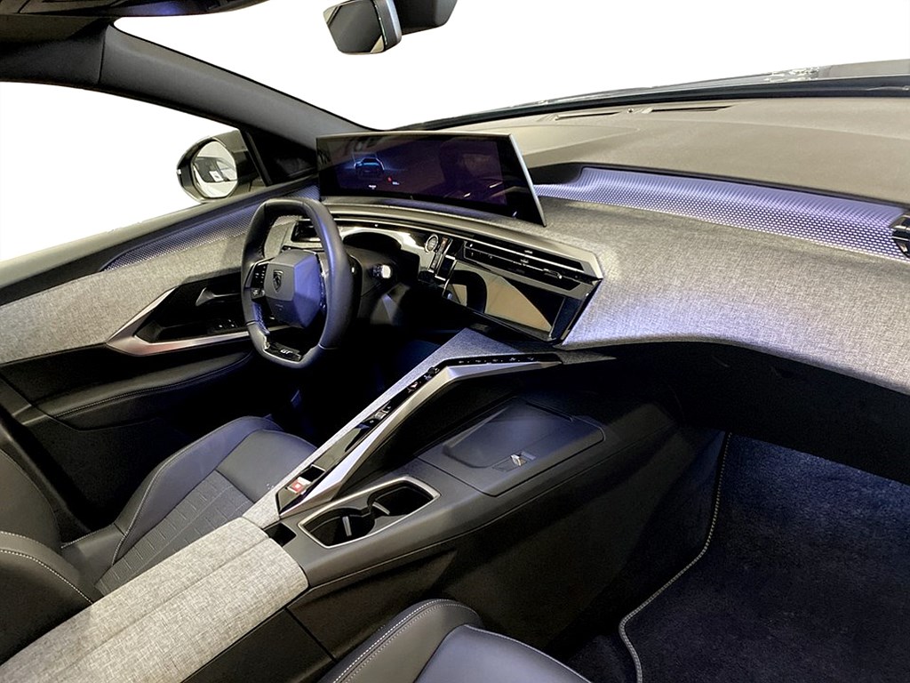 Bild på GT Hybrid 145hk Aut - 7-SITS,B-KAMERA,CARPLAY