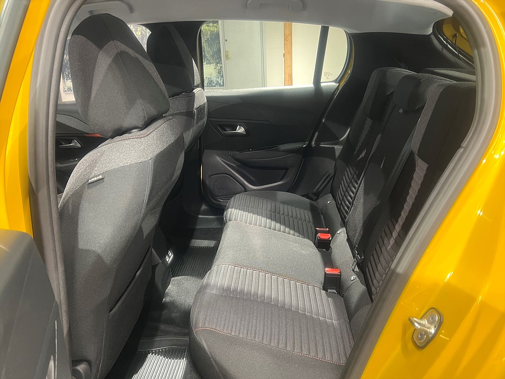 Bild på Active 50kWh 136hk Aut - KEYLESS, P-SENSORER