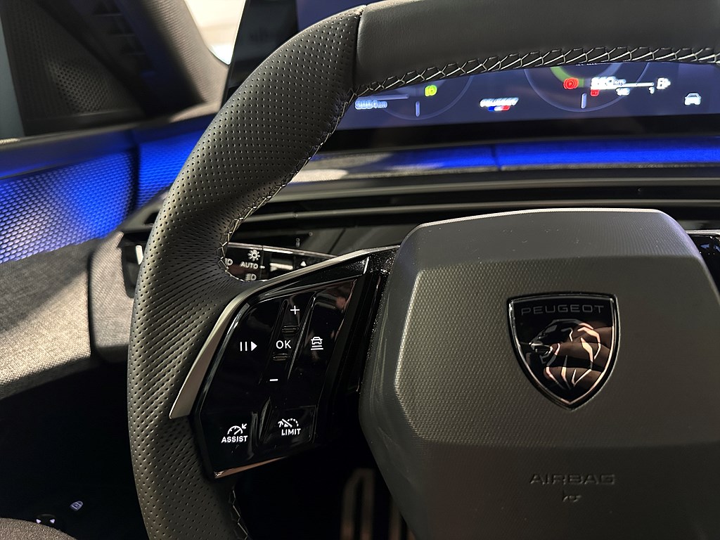 Bild på GT Hybrid 136hk e-DSC Aut - 7-SITS, B-KAMERA