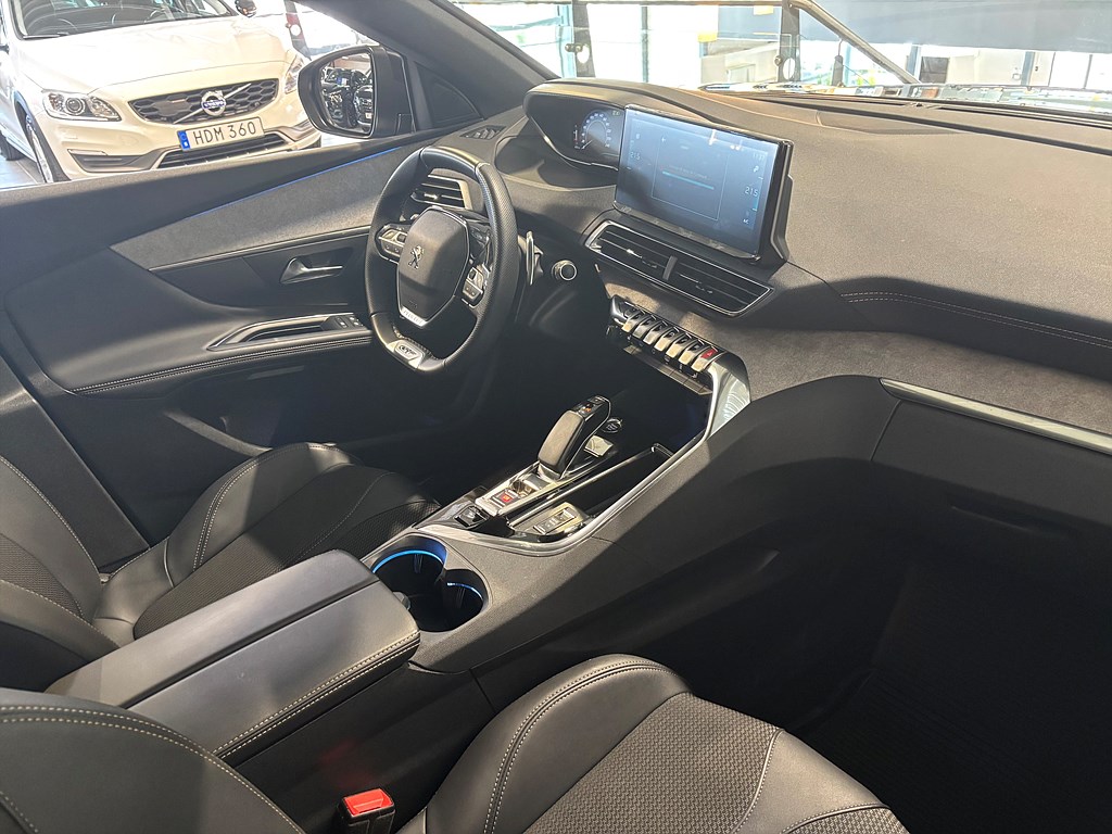 Bild på GT Hybrid4 300hk Aut AWD - B-KAMERA, NAV