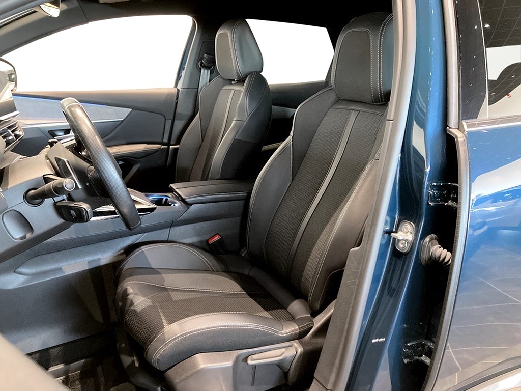 Bild på GT 1.2 PT 130hk Aut - B-KAMERA, CARPLAY