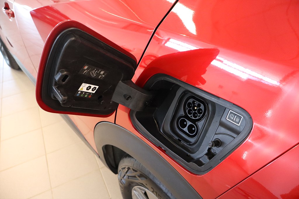 Bild på Active Pack 50kWh 136hk Aut - CARPLAY