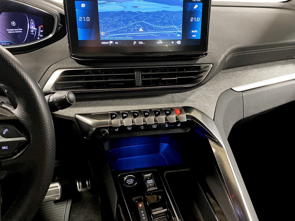 Bild på GT Black Pack 1.2 PT 130hk Aut - B-KAMERA, CARPLAY