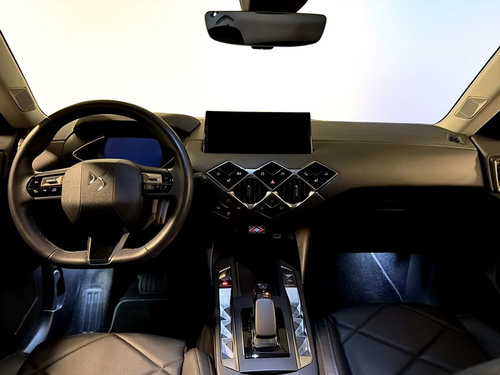 Bild på E-Tense Exclusive 54kWh 156hk Aut - B-KAMERA, CARPLAY