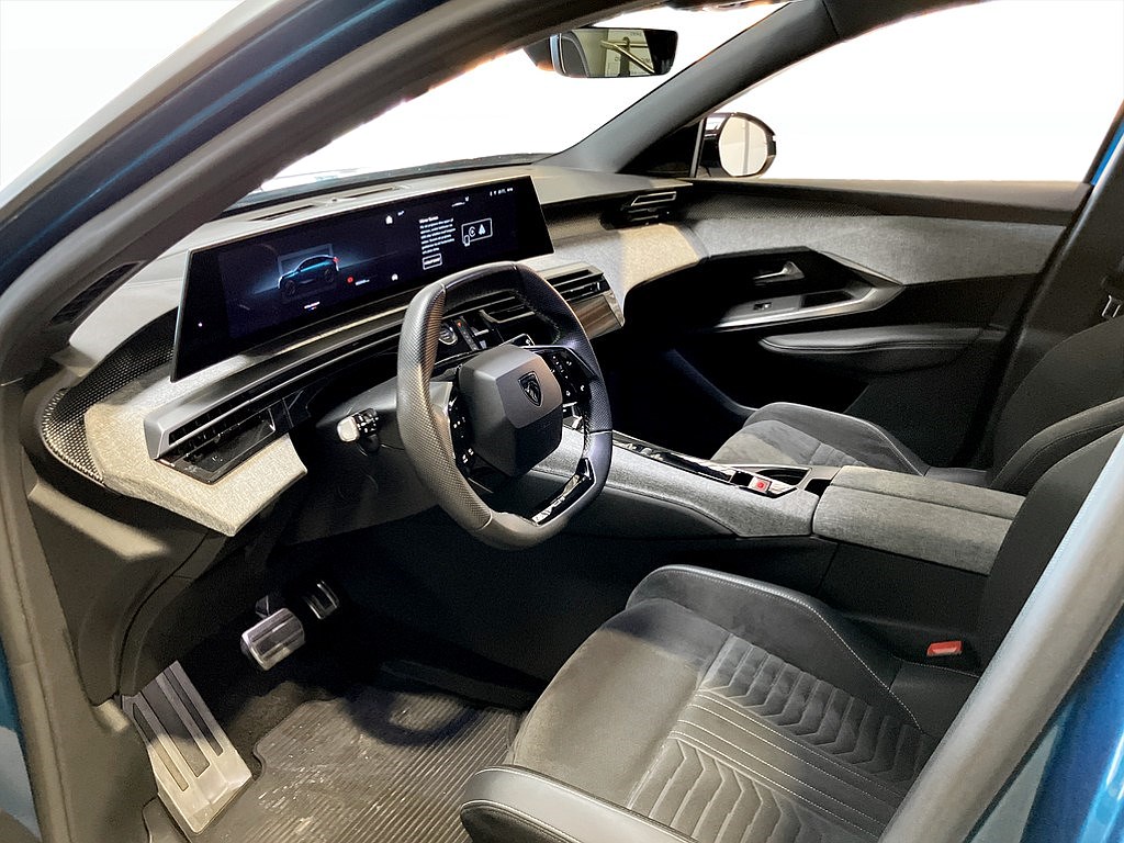 Bild på GT Hybrid 136hk Aut - B-KAMERA,CARPLAY,NAV