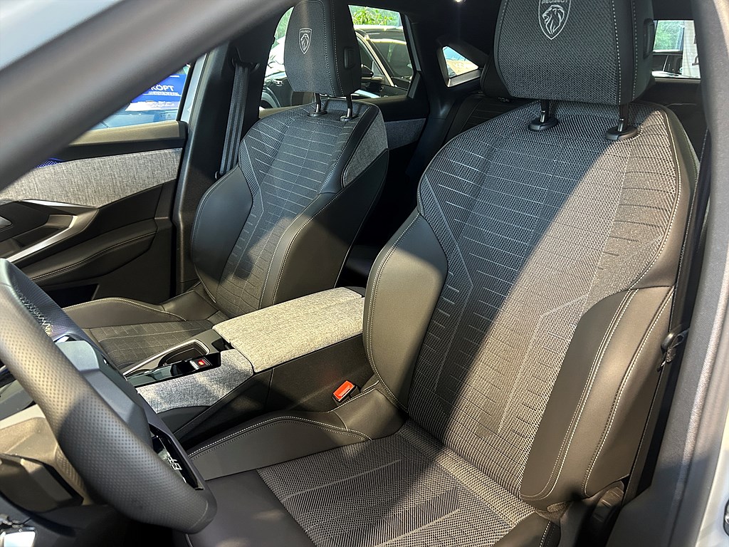 Bild på GT Hybrid 145hk Aut - B-KAMERA,CARPLAY,NAVI