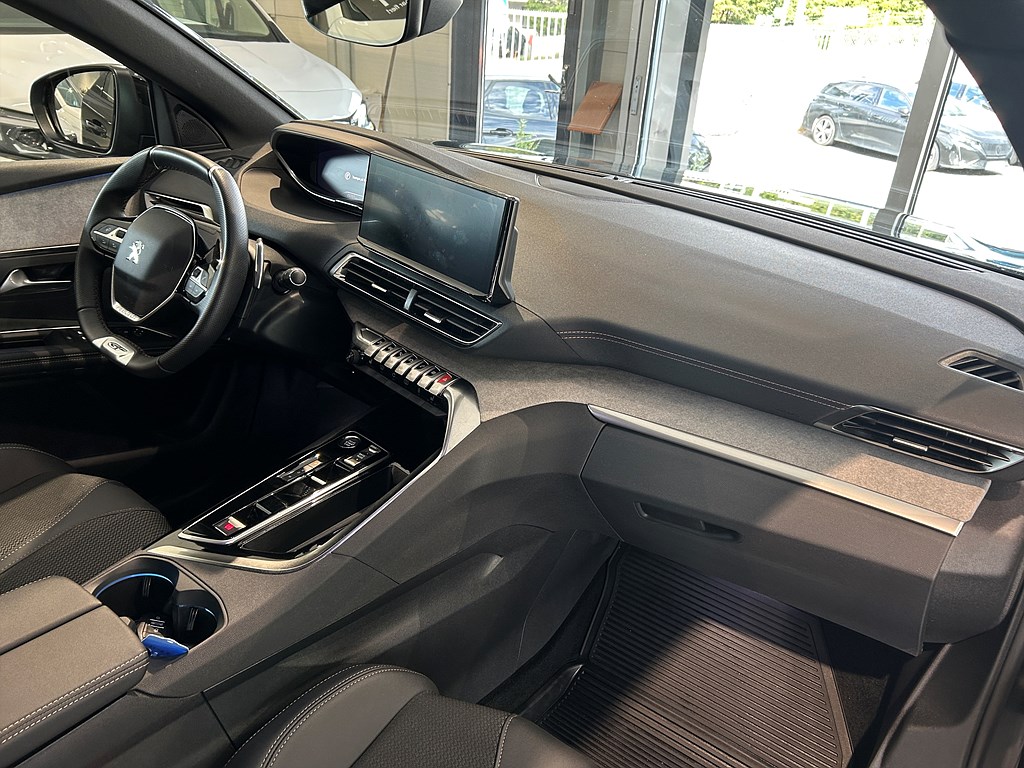 Bild på GT Back Pack 1.2 PT 130hk Aut - B-KAMERA, CARPLAY