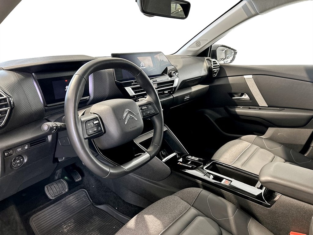Bild på Shine 1.2 PT 130hk Aut - 360-KAMERA, CARPLAY