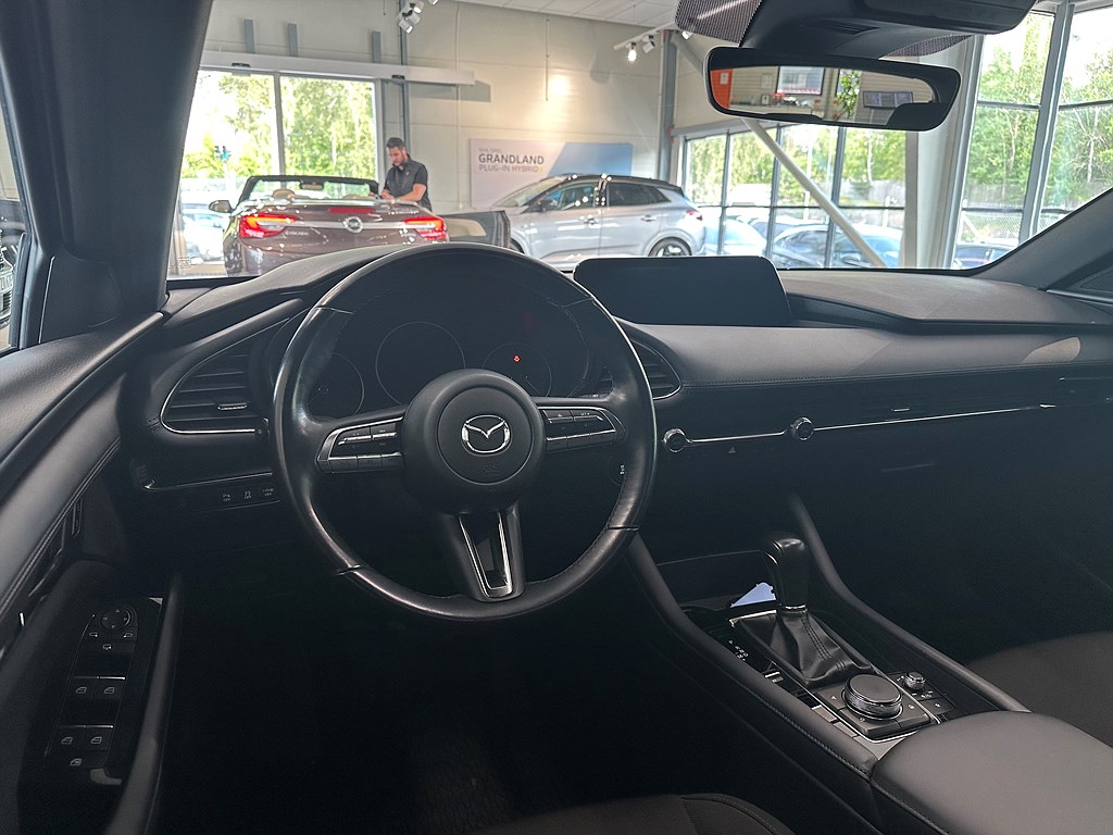 Bild på Hatchback 2.0 SKYACTIV-X M Hybrid 150hk Aut - B-KAMERA,CARPLAY