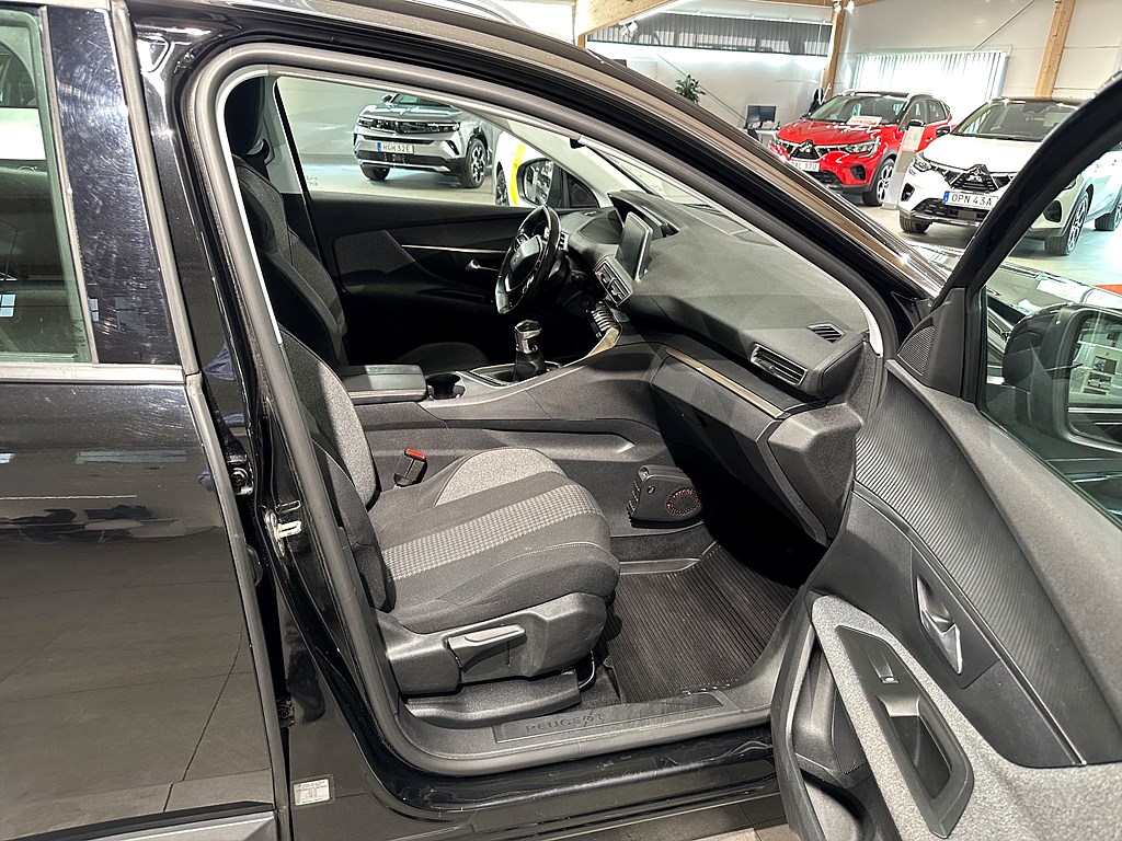 Bild på Active 1.2 PT 130hk - CARPLAY, P-SENSORER