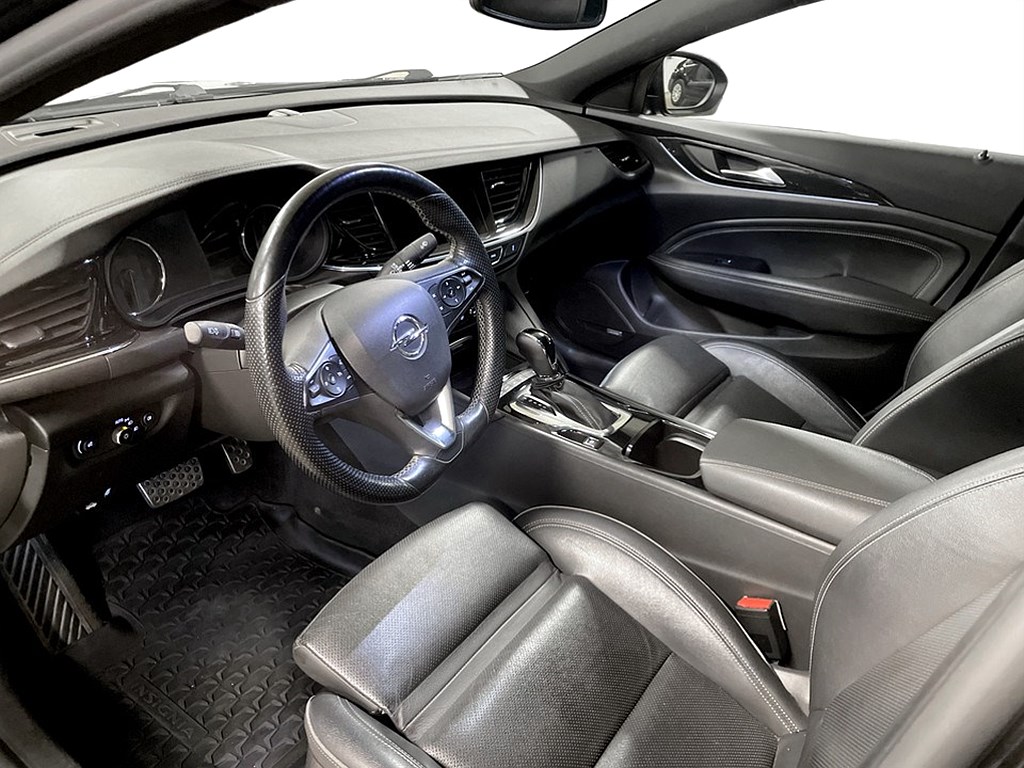 Bild på Grand Sport 2.0 4x4 210hk Aut - OPC, TAKLUCKA
