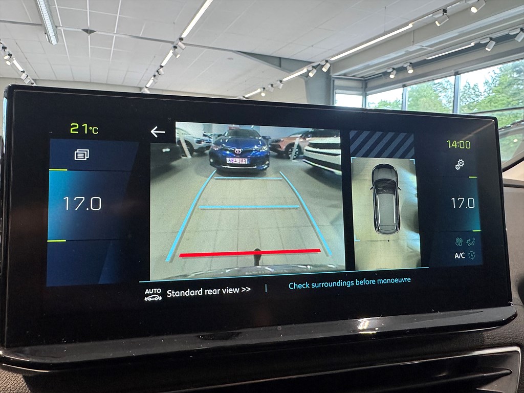 Bild på Allure Hybrid4 300hk Aut AWD - B-KAMERA, DRAG, CARPLAY
