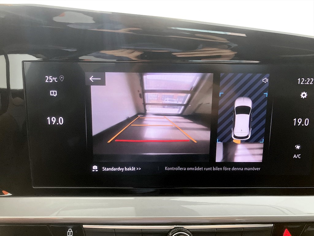 Bild på GS-Line 1.2 Turbo 130hk Aut - B-KAMERA,CARPLAY,RATTVÄRME