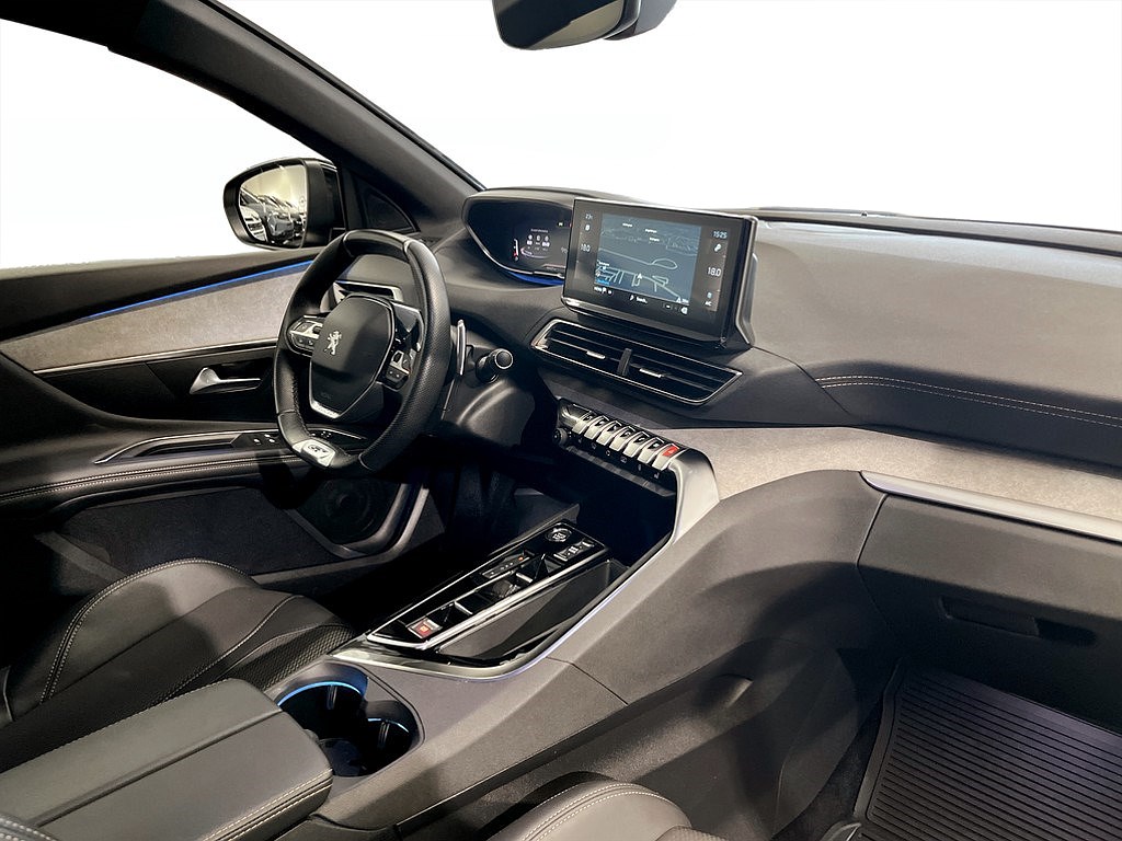 Bild på GT 1.2 PT 130hk Aut - B-KAMERA, CARPLAY