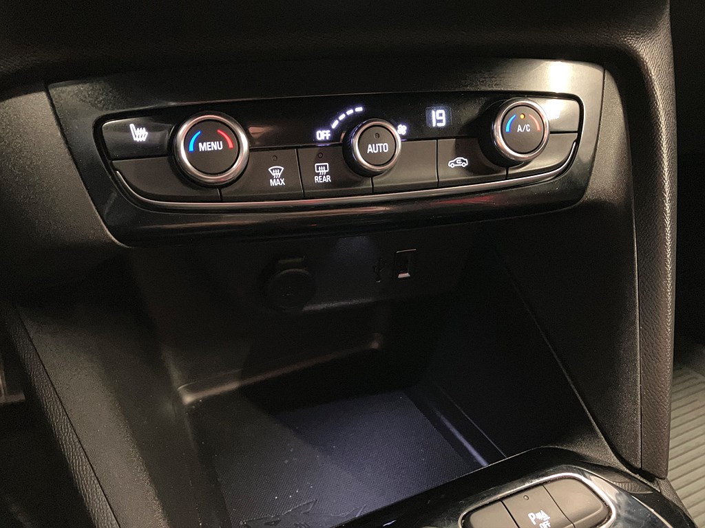 Bild på GSI 50kWh 136hk Aut - B-KAMERA, CARPLAY, NAV