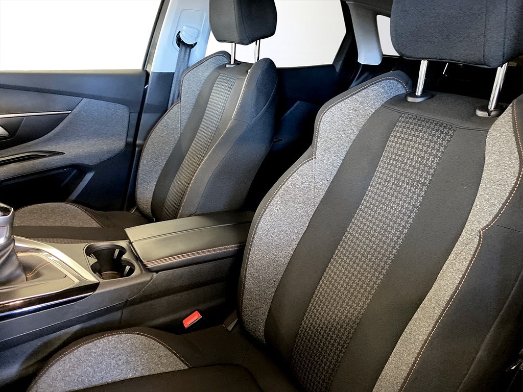 Bild på Active 1.2 130hk - CARPLAY, P-SENSORER