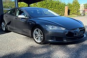 Tesla MODEL S 85D 423hk Freecharge