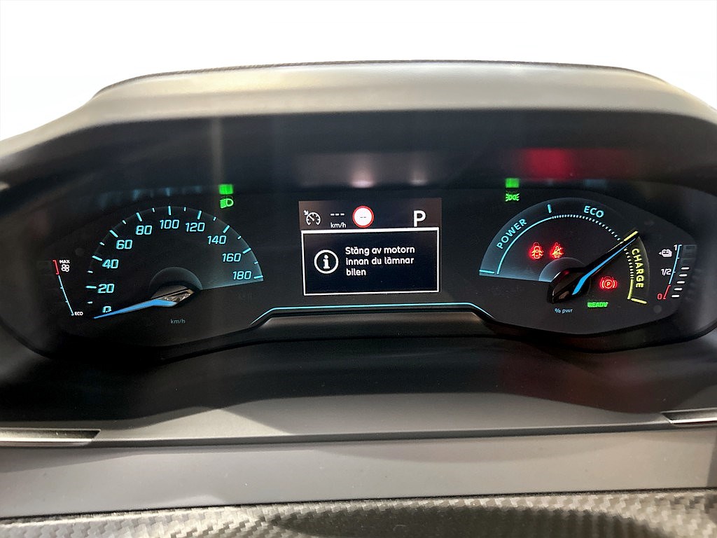 Bild på Active Pack 50kWh 136hk Aut - CARPLAY