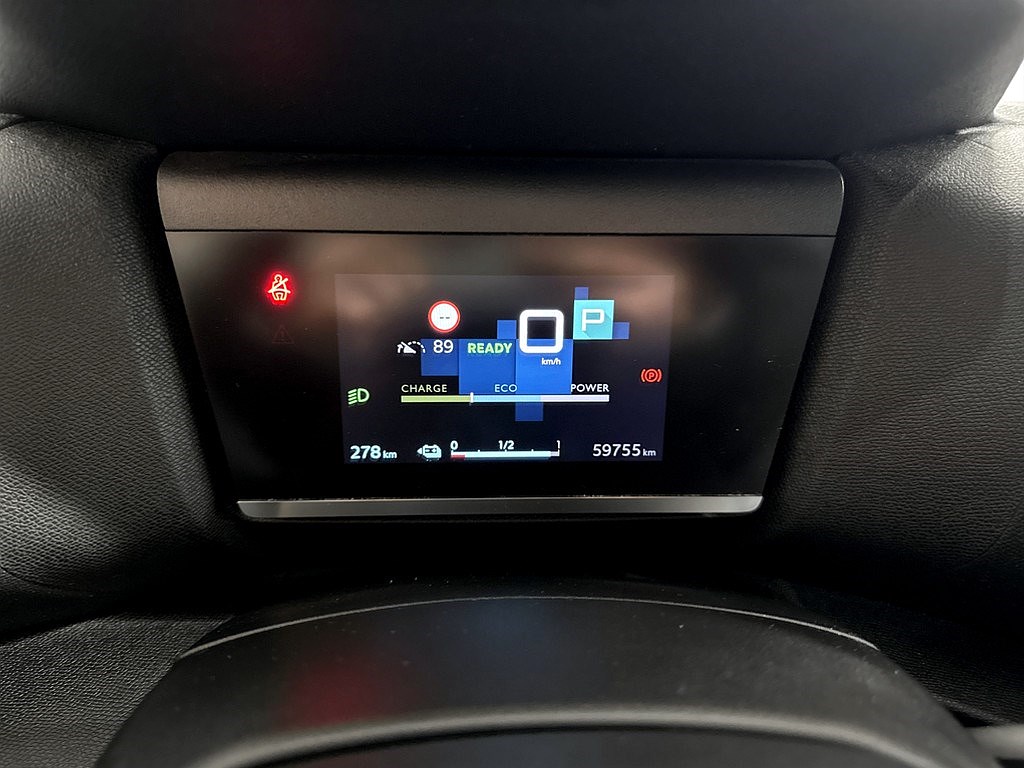 Bild på Feel 50kWh 136hk Aut - CARPLAY, RATTVÄRME