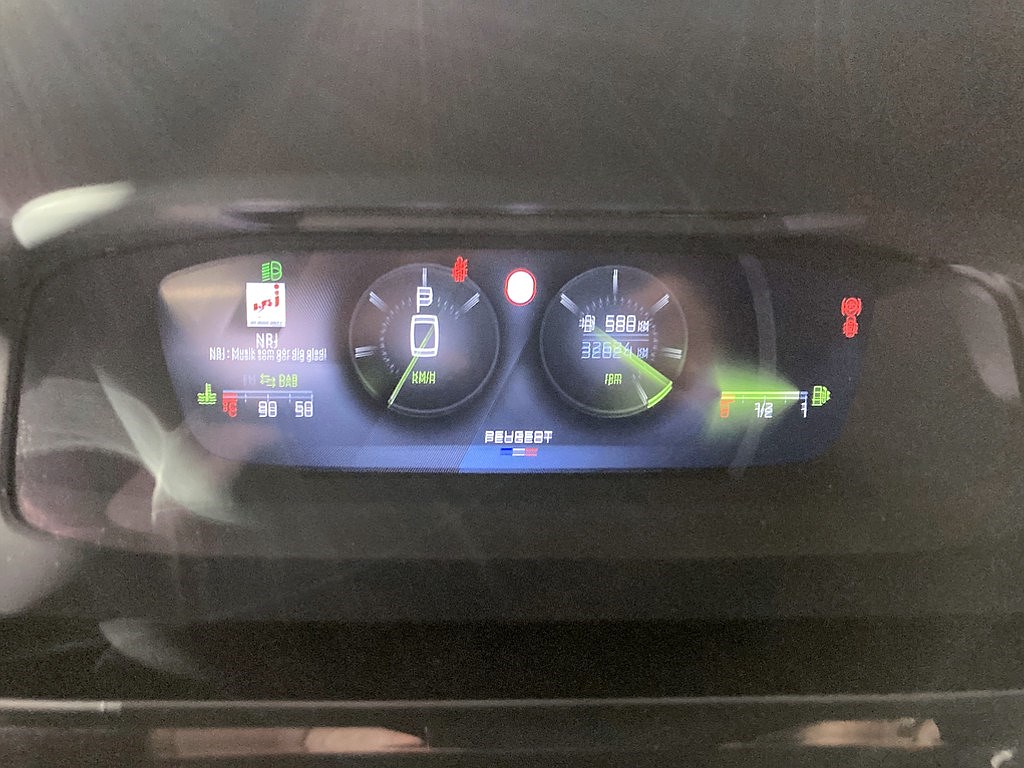 Bild på GT 1.2 PT 130hk Aut - CARPLAY, ELSTOL