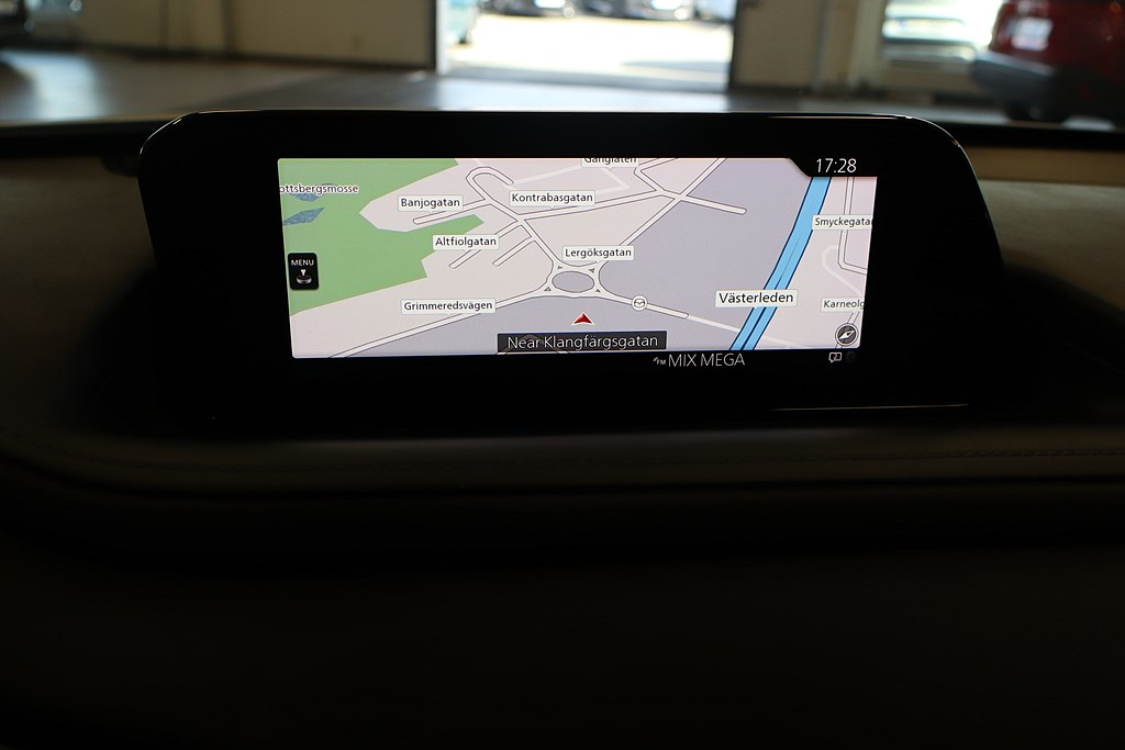 Bild på Sky 2.0 SKYACTIV-X M Hybrid 150hk - B-KAMERA, NAV