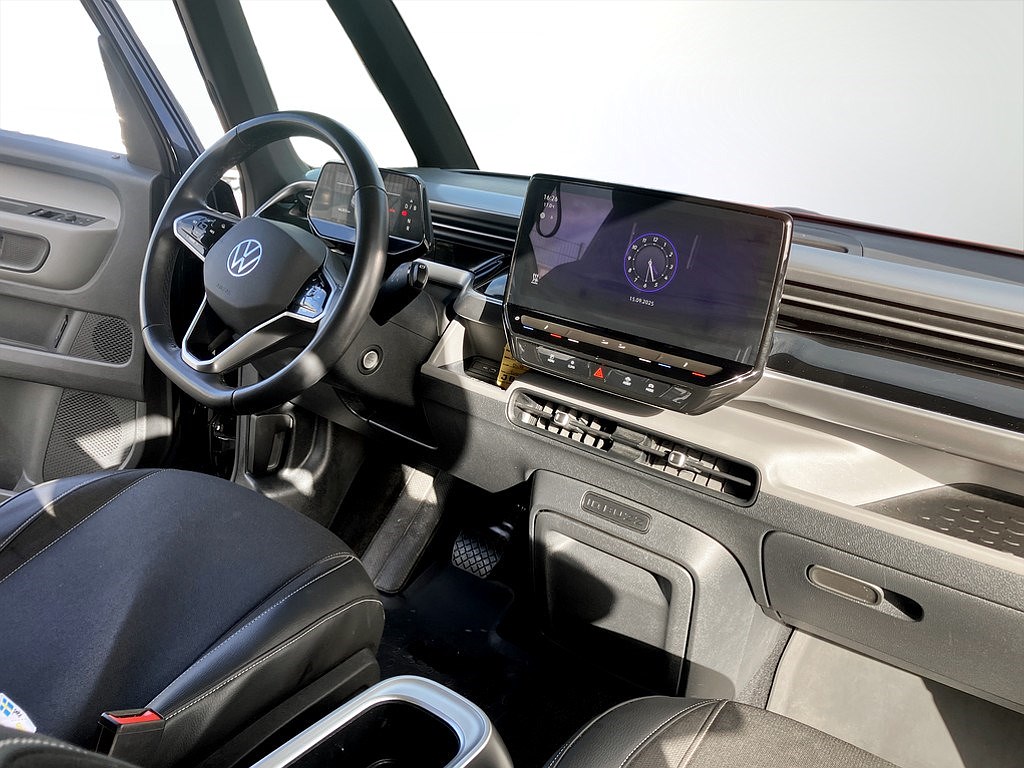 Bild på COMFORT PLUS PRO 82 kWh 204hk Aut - 360-KAMERA