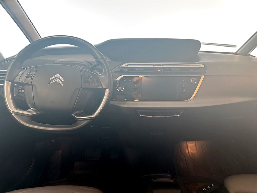 Bild på Grand SpaceTourer Shine 1.5 BHDi 130hk - B-KAMERA