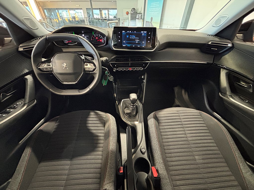 Bild på Active Pack 1.2 PT 100hk - CARPLAY, BACKSENSORER
