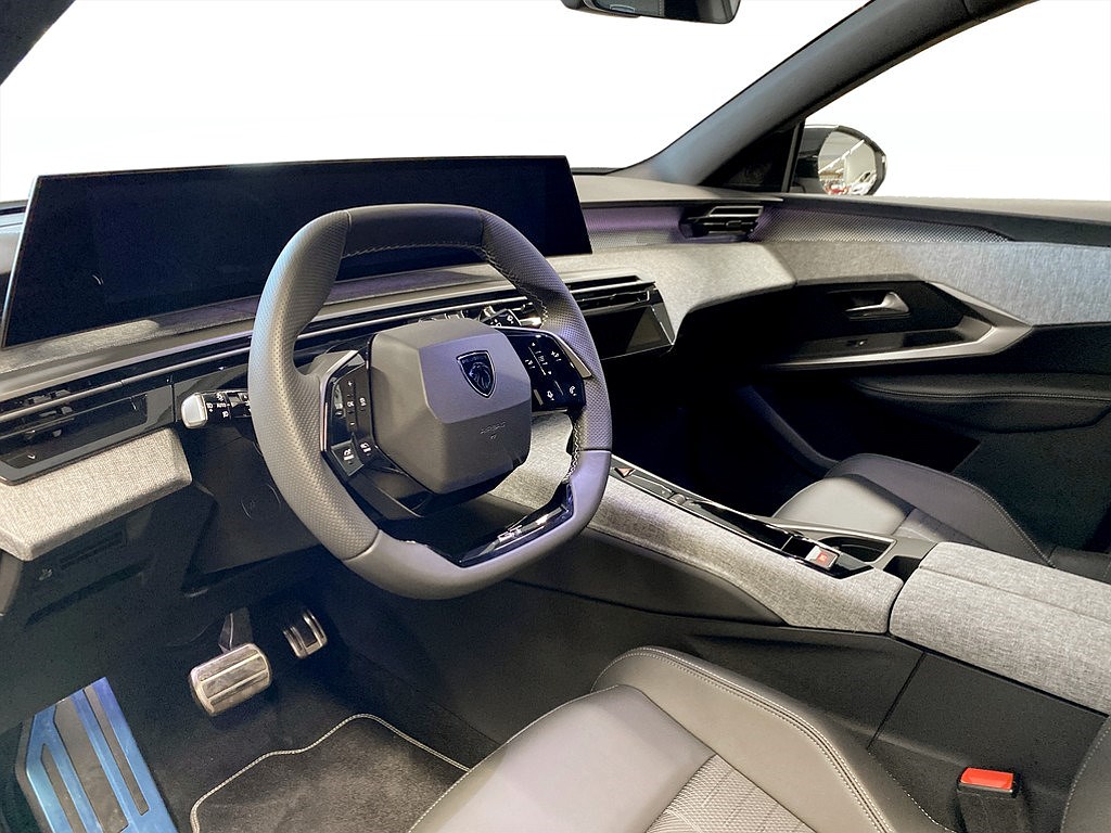 Bild på GT Hybrid 145hk Aut - 7-SITS, B-KAMERA