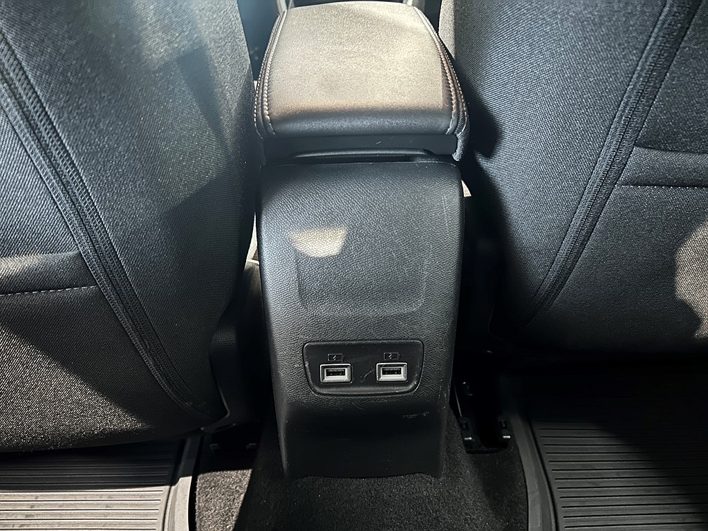 Bild på Active 50kWh 136hk Aut - CARPLAY, BACKSENSORER