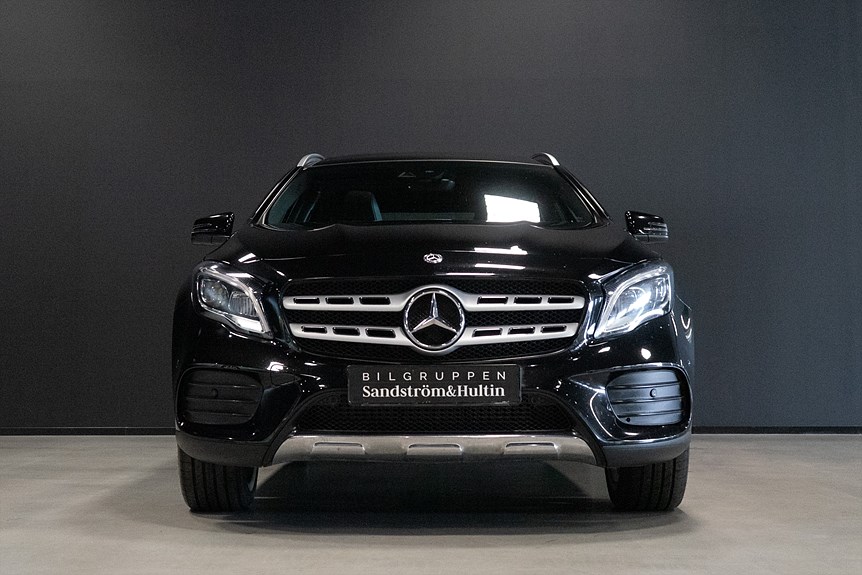 Mercedes-Benz GLA 250 4MATIC AMG 211hk