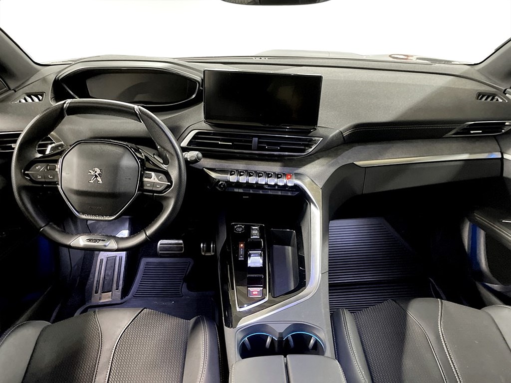Bild på GT Black Pack 1.2 PT 130hk Aut - B-KAMERA, CARPLAY