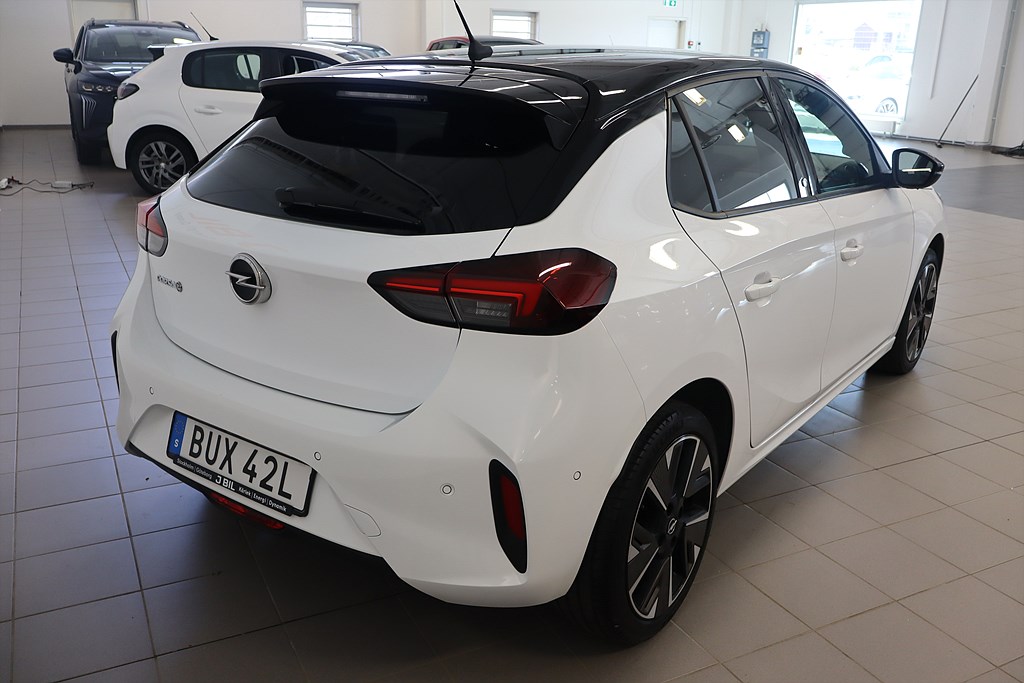 Bild på GSI 50kWh 136hk Aut - B-KAMERA,CARPLAY,RATTVÄRME
