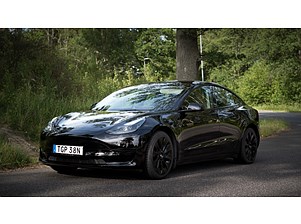 Tesla MODEL 3 Standard Range Plus 383HK