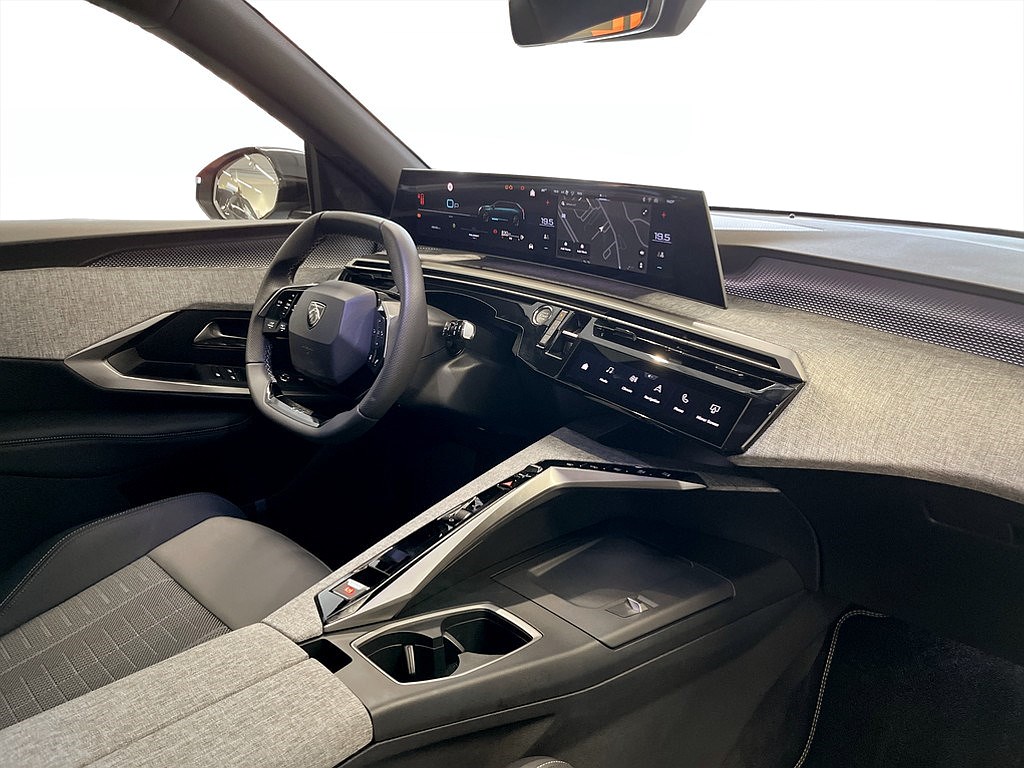 Bild på GT Hybrid 145hk Aut - 7-SITS, B-KAMERA