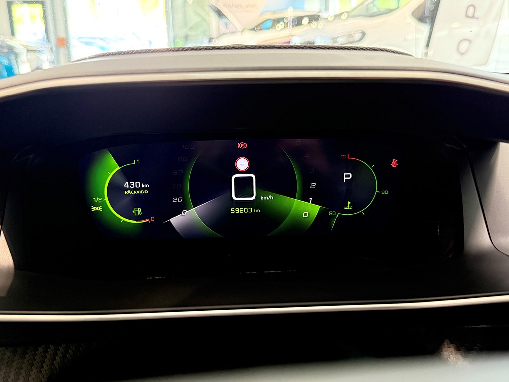 Bild på GT 1.2 PT 130hk Aut - B-KAMERA, NAV, CARPLAY