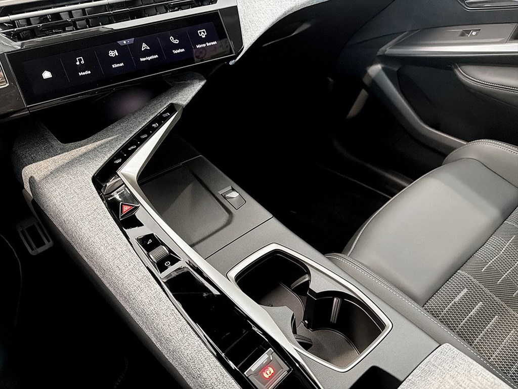 Bild på GT Hybrid 145hk Aut - NYA VINTERHJUL INGÅR!