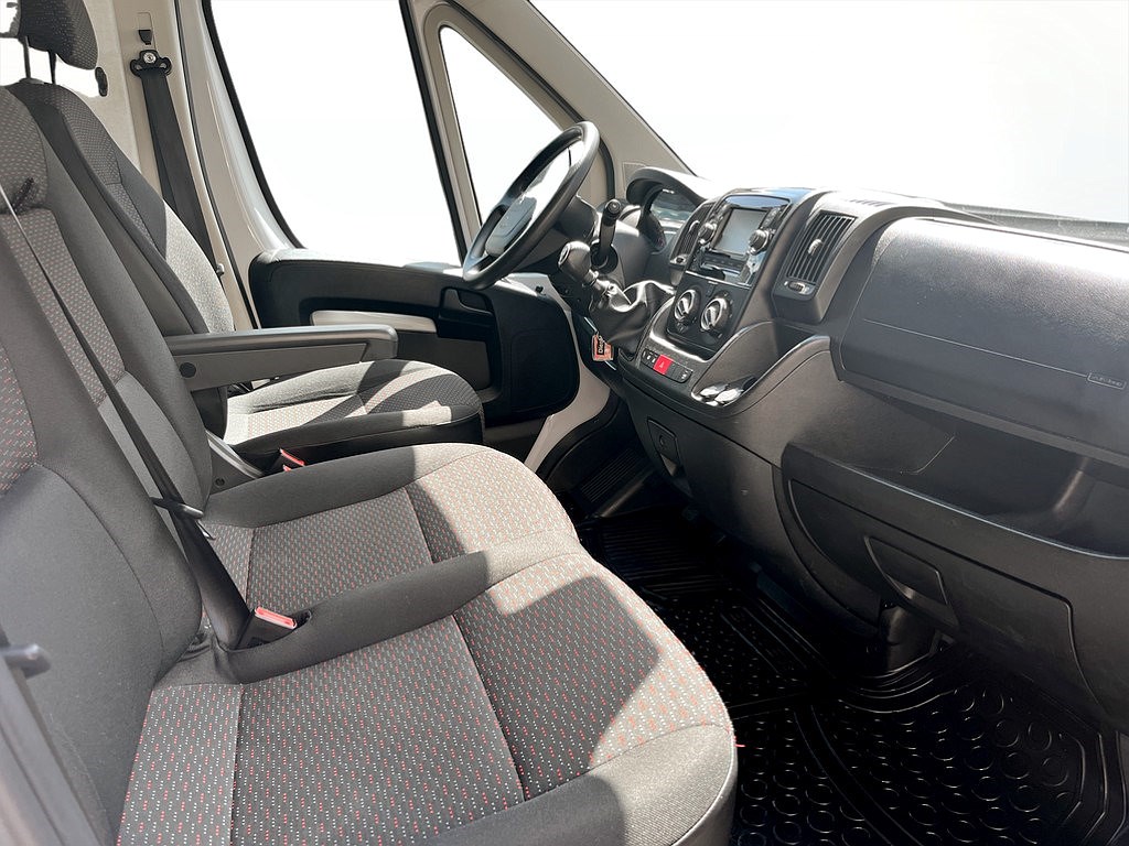 Bild på PRO+ L3H2 2.2 BHDI 140hk - B-KAMERA, DRAG